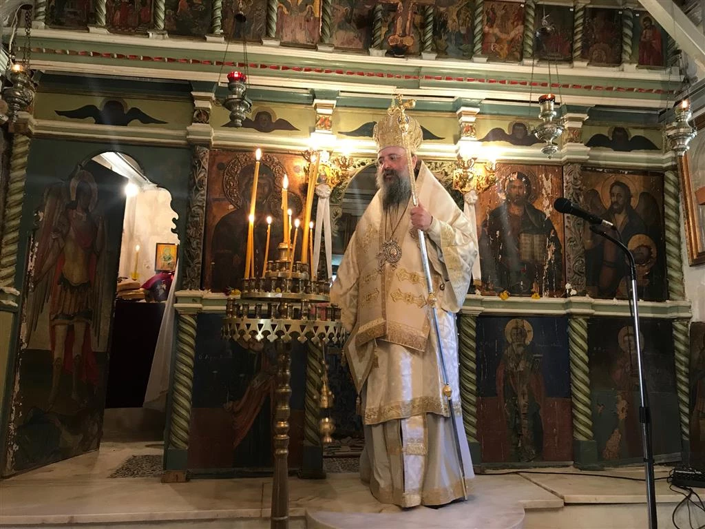 Πατρῶν Χρυσόστομος:  «Κρατῆστε ζωντανὰ τὰ χωριά μας, ἀγαπᾶτε τὸ τόπο μας»